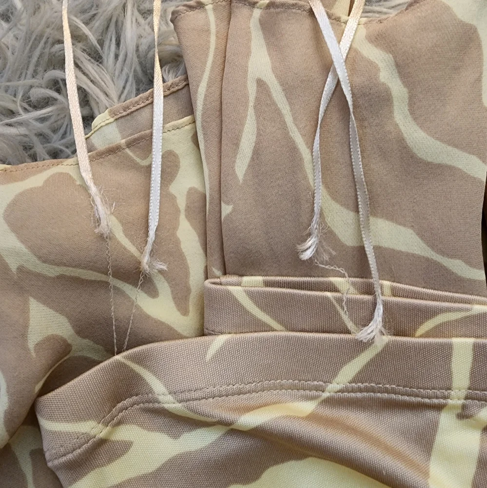 Yaya small silk dress - Picture 7 of 10